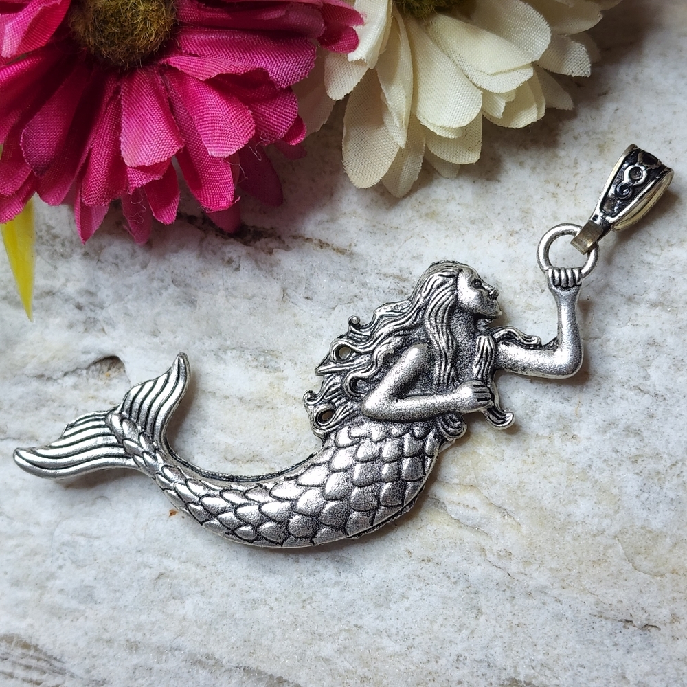 Pewter Mermaid Pendant